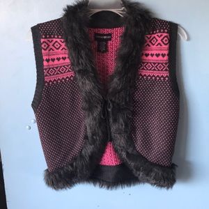 Young Girls Faux Fur Sweater Vest